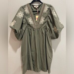 New, Entro brand, Bubble Sleeve, Mini Dress with embroidered Flowers, Size S